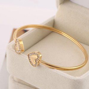 NEW Michael Kors Heart Pave Crystal Gold Bracelet